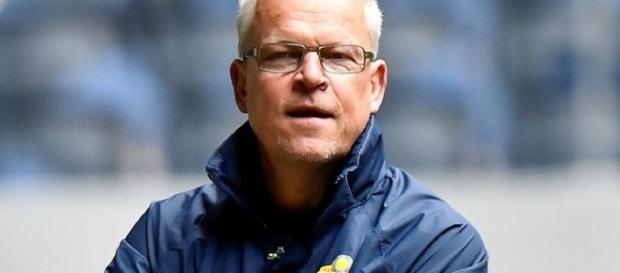 Janne Andersson remercie "le psy pour chaussures" qui a permis à Toivonen de marquer ! Janne Andersson remercie "le psy pour chaussures" qui a permis à Toivonen de marquer !