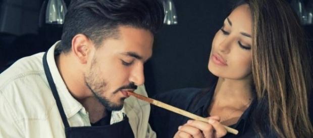 Uomini e Donne, Rosa e Pietro sempre più innamorati Uomini e Donne, Rosa e Pietro sempre più innamorati