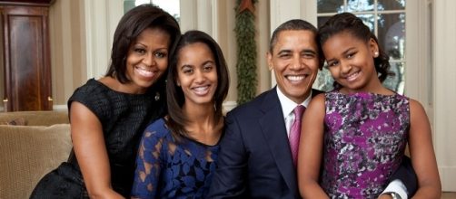 Barack Obama and his family celebrate Sasha's 16th birthday on Saturday. (Wikimedia/Pete Souza)