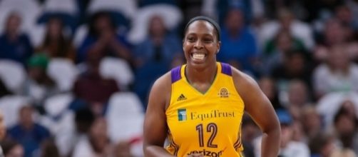 LA Sparks guard Chelsea Gray scored 24 in the team's win over Phoenix. [Image via Blasting News image library/balldurham.com]