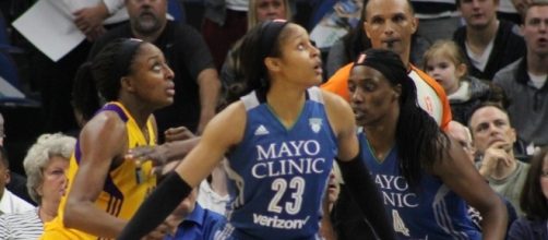 Maya Moore and the Minnesota Lynx try for a perfect 9-0 start with a win Sunday. [Image via Wikimedia Commons]
