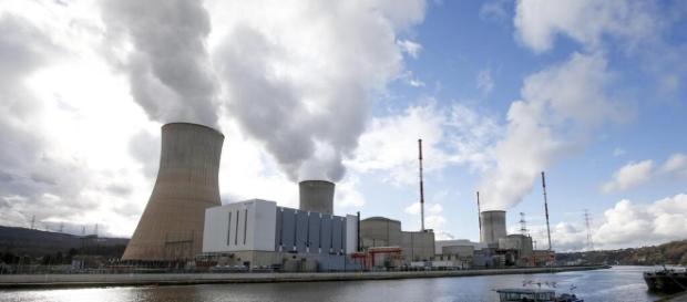 Belgischer Minister bestätigt Fund weiterer Risse in Atomreaktor - web.de Belgischer Minister bestätigt Fund weiterer Risse in Atomreaktor - web.de