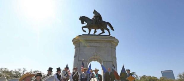 Texas group calls for removal of iconic Sam Houston statue from ... - chron.com Texas group calls for removal of iconic Sam Houston statue from ... - chron.com
