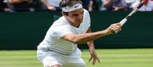 Roger Federer during 2016 Wimbledon/ Photo: boonkia via Flickr CC BY-SA 2.0