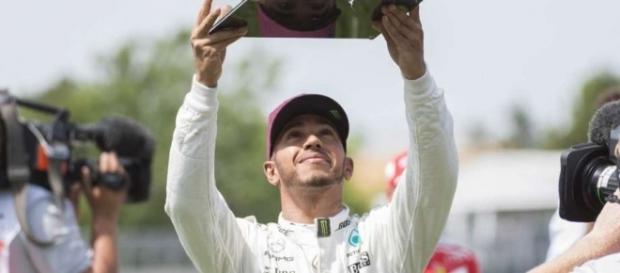 Lewis Hamilton equalled the pole position tally of his hero Ayrton Senna on Saturday afternoon (Source: theintelligencer.com) Lewis Hamilton equalled the pole position tally of his hero Ayrton Senna on Saturday afternoon (Source: theintelligencer.com)