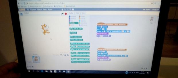 Programação em Scratch por bloco Programação em Scratch por bloco