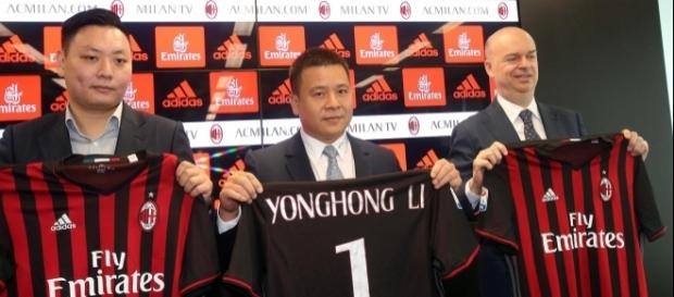 Yonghong Li, le nouveau président de l'AC MILAN. Yonghong Li, le nouveau président de l'AC MILAN.