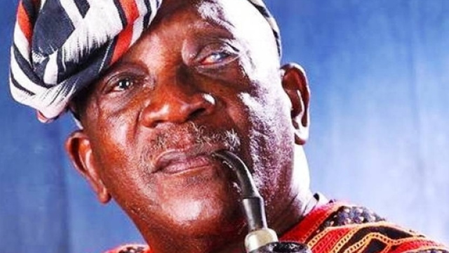 Le c&eacute;l&egrave;bre Cin&eacute;aste et &eacute;crivain Sem&egrave;ne ousman