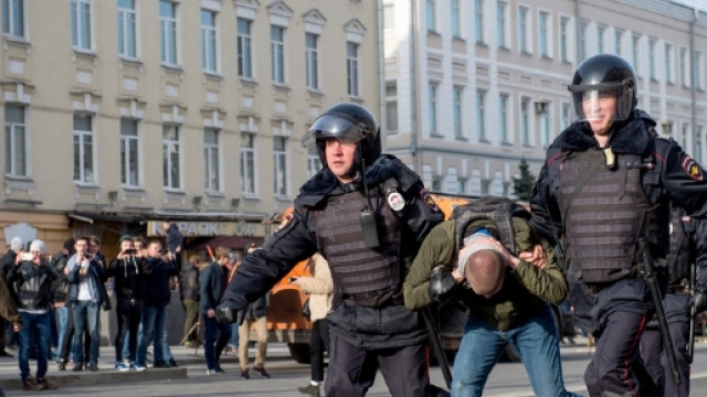 Russie : des centaines de manifestants anticorruption interpell&eacute;s - rtl.fr