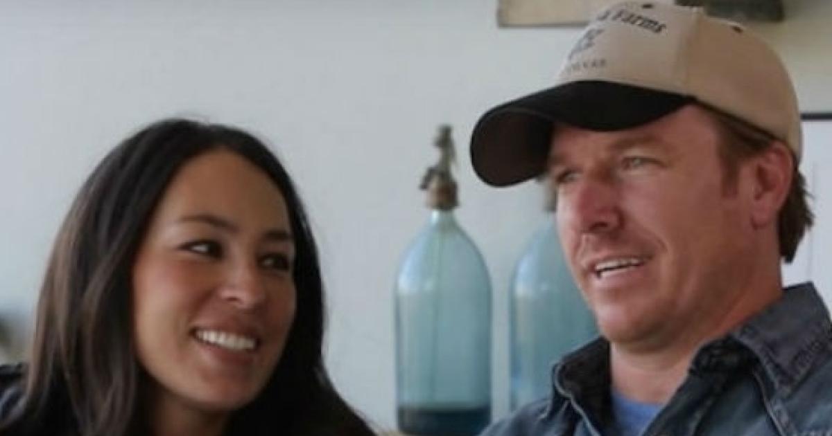 Fixer Upper Faked Surprising Moments Chip And Joanna Gaines