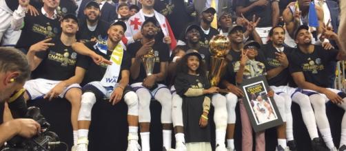Los Warriors, campeones de la NBA 2016-2017 (vía Twitter - warriors)