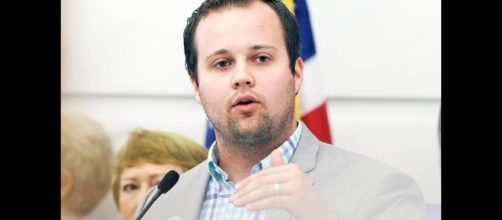 Josh Duggar: admits he's been forced to relive traumatic childhood memories(TheFame/YouTube Screenshot)