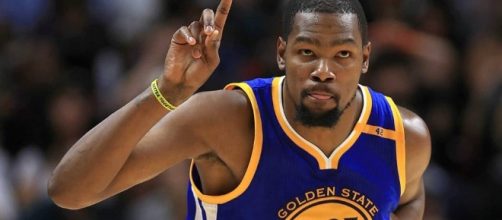 Kevin Durant proves that his move to the Golden State Warriors was a good idea -BN Library