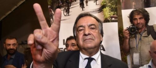 Leoluca Orlando si conferma sindaco di Palermo, sarà la sua quinta esperienza alla guida della città
