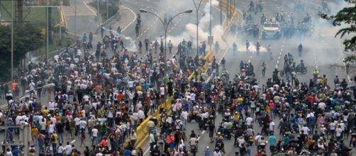 Qué representan los militares en la crisis política de Venezuela ... - univision.com