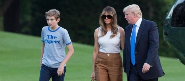 Barron Trump wears a J.Crew $29.50 t-show - Photo: Blasting News Library - nbcnews.com Barron Trump wears a J.Crew $29.50 t-show - Photo: Blasting News Library - nbcnews.com