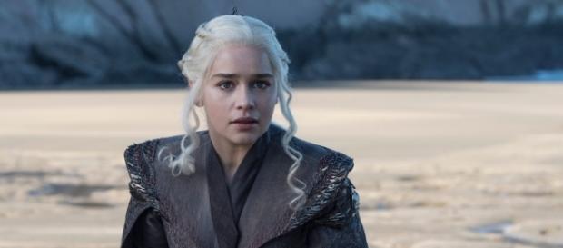 Daenerys Targaryen in una scena inedita della settima stagione Daenerys Targaryen in una scena inedita della settima stagione