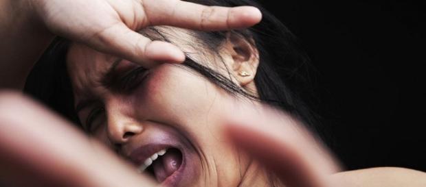 La violenza sulle donne è un problema attuale La violenza sulle donne è un problema attuale
