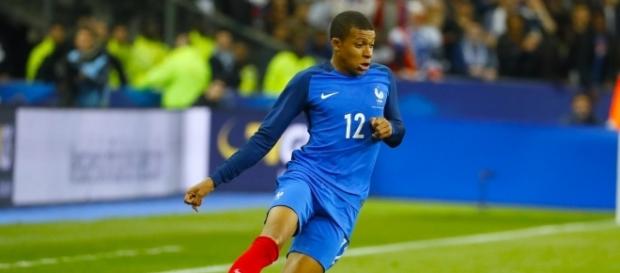 Mbappé bientôt au Real Madrid ! Mbappé bientôt au Real Madrid !