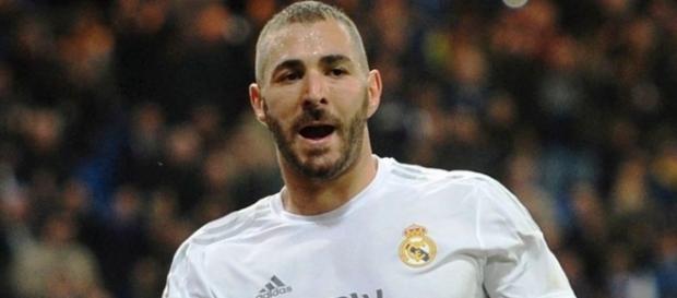 Real Madrid : L'avenir de Benzema se précise ! Real Madrid : L'avenir de Benzema se précise !