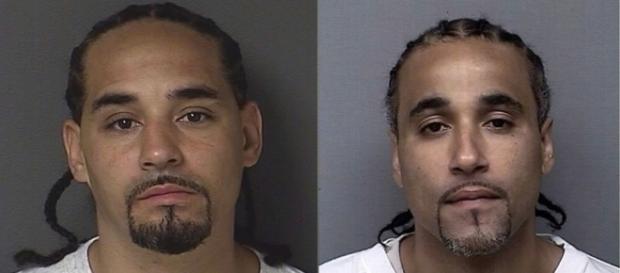 Richard Anthony Jones (à direita) passou 17 anos na cadeia por um crime cometido pelo seu sósia "Ricky" Richard Anthony Jones (à direita) passou 17 anos na cadeia por um crime cometido pelo seu sósia "Ricky"