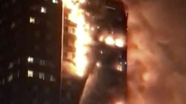 Grenfell Tower Fire: People Jump From London Apartment Building ... - inquisitr.com