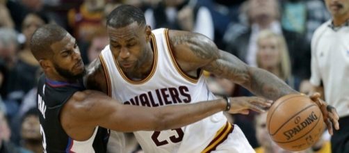 Column | LeBron James Leaving Cleveland To Go West Makes No Sense - fanragsports.com