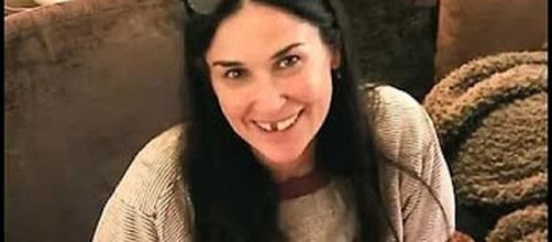 Demi Moore shared that she lost two teeth because of stress - YouTube screen shot/The Coolest Videos