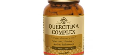 Quercetina: potente flavonoide.