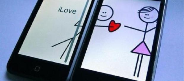 Amor vs Infidelidad en la era 2.0 Amor vs Infidelidad en la era 2.0