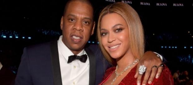 Beyoncé si prepara e prepara la sua casa per la nascita dei gemelli? Beyoncé si prepara e prepara la sua casa per la nascita dei gemelli?