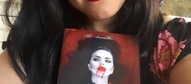 La bellissima Alessandra Uscè e la sua Contessa La bellissima Alessandra Uscè e la sua Contessa