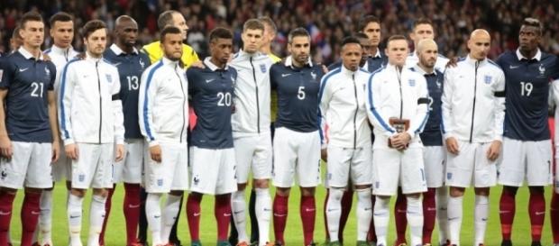 Le Stade de France a honoré les victimes des attentats Le Stade de France a honoré les victimes des attentats