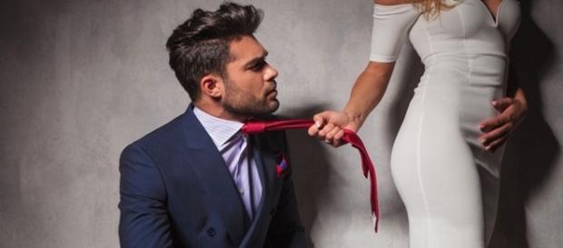 O tipo de mulher pela qual os homens se sentem atraídos O tipo de mulher pela qual os homens se sentem atraídos