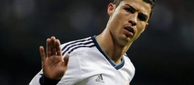 Real Madrid : Cristiano Ronaldo en pleine tourmente judiciaire Real Madrid : Cristiano Ronaldo en pleine tourmente judiciaire