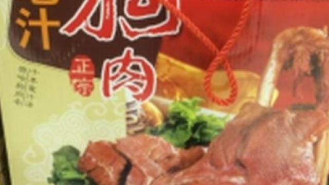 La scatoletta Carrefour contenente carne di cane