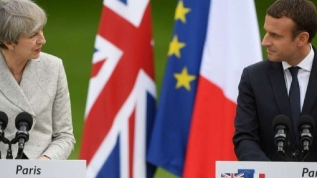 Macron laisse la porte ouverte à la Grande-Bretagne