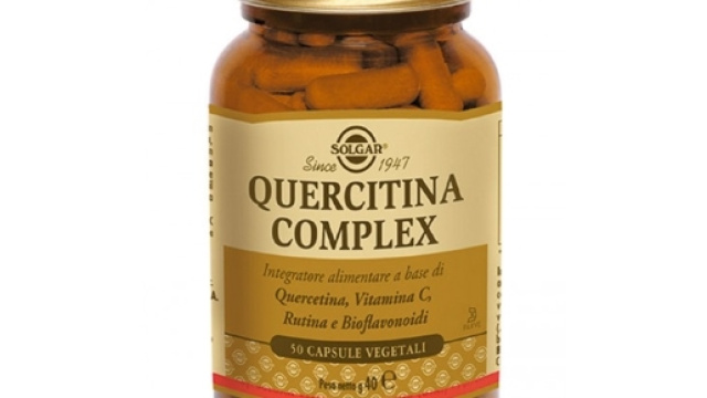 Quercetina: potente flavonoide.