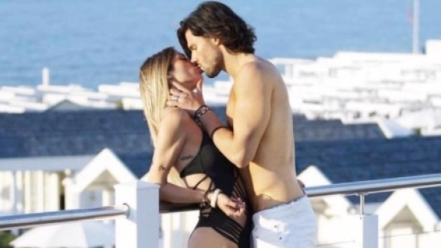 Uomini e Donne: Luca Onestini e Soleil Sorgè.