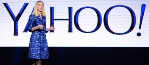 Yahoo makes it easier to give Marissa Mayer a huge payday - cnn.com