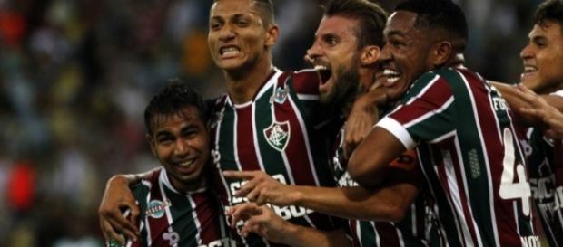 Após receber proposta do Palmeiras, Richarlison permanece no Flu (Foto: Blog Terno e Gravatinha) Após receber proposta do Palmeiras, Richarlison permanece no Flu (Foto: Blog Terno e Gravatinha)