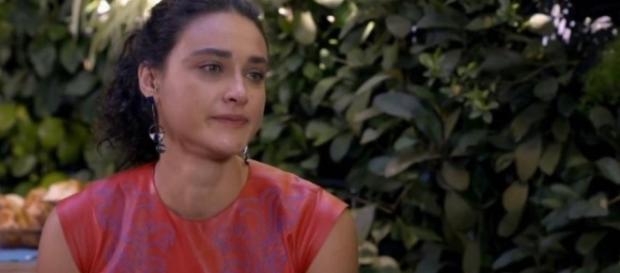 Débora Nascimento se emociona ao falar de amiga que morreu de anorexia Débora Nascimento se emociona ao falar de amiga que morreu de anorexia