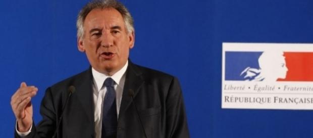 François Bayrou veut-il moraliser à tous les étages politiques ??- challenges.fr François Bayrou veut-il moraliser à tous les étages politiques ??- challenges.fr