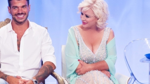 Tina contro Claudio Sona dopo lo scandalo