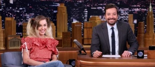 Miley Cyrus reveals why she quit marijuana - ew.com