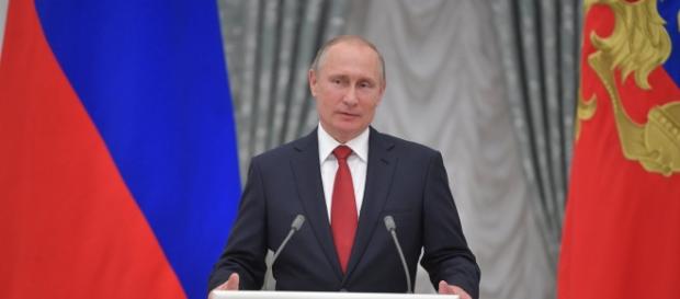 Cheeky call: Putin offers Comey 'political asylum' | Latest News World - learn101.org Cheeky call: Putin offers Comey 'political asylum' | Latest News World - learn101.org
