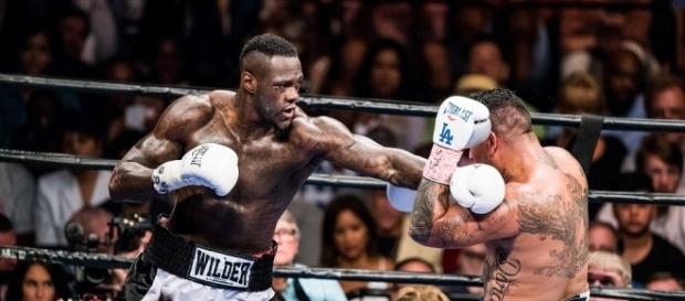 Deontay Wilder wins championship fight in Birmingham without right ... - alabamanewscenter.com Deontay Wilder wins championship fight in Birmingham without right ... - alabamanewscenter.com
