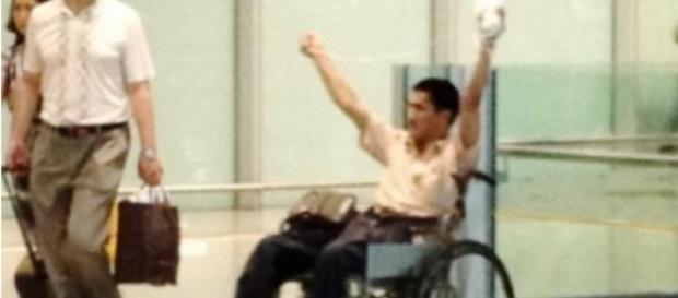 En 2013, un homme en fauteuil roulant a fait exploser une bombe à l'aéroport de Pékin. En 2013, un homme en fauteuil roulant a fait exploser une bombe à l'aéroport de Pékin.