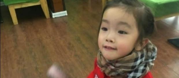 Guo Jintong, de 6 anos, morreu após professor coloca fita adesiva em sua boca Guo Jintong, de 6 anos, morreu após professor coloca fita adesiva em sua boca