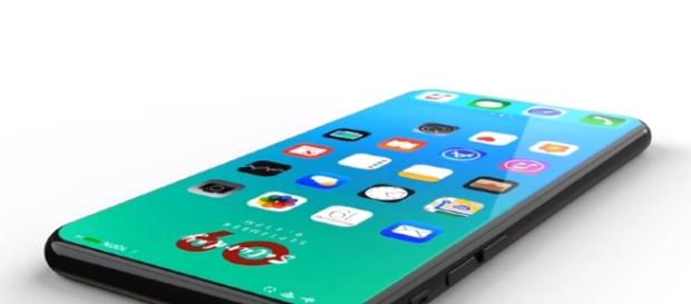 iPhone 8 Final Design & Latest Leaks/ screencap from EverythingApplePro via Youtube iPhone 8 Final Design & Latest Leaks/ screencap from EverythingApplePro via Youtube